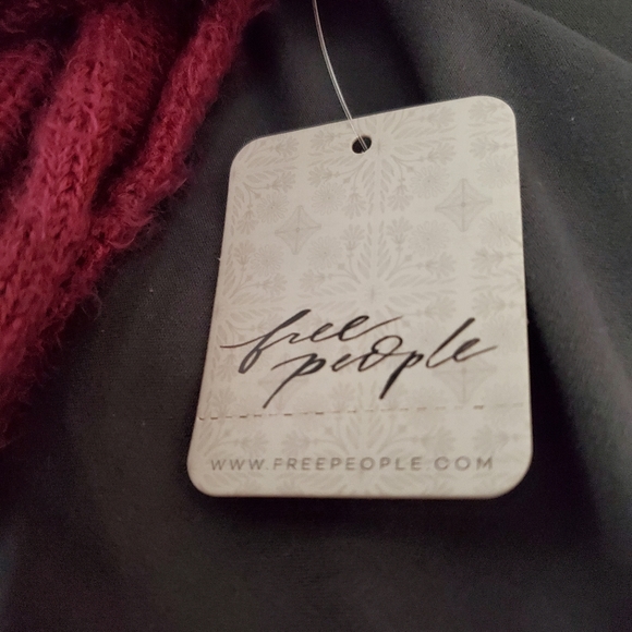 Free people mulberry M sweater with tags - Picture 2 of 3